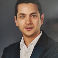 Retrato-al-oleo-por-Gabriel-Serna-2024